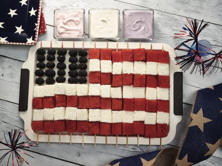 Your Taste Buds Will Salute These Patriotic Picnic Snacks