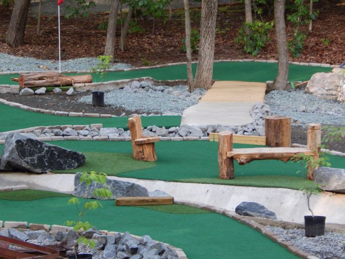 accessible put put golf and outdoor activities in Virginia 