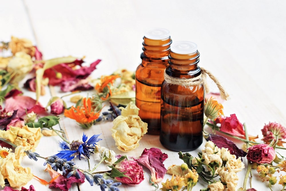 Essential oils for aromatherapy 