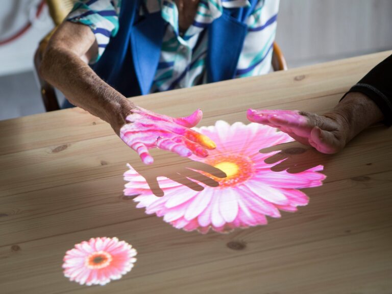 “Magic Table” Offers New Hope for Those with Dementia and Intellectual Disabilities