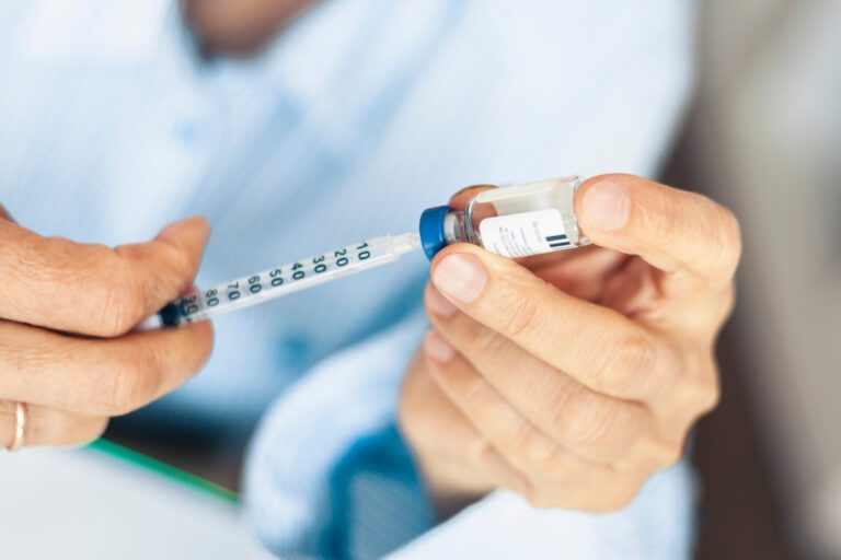 Senators Introduce Bipartisan Legislation to Make Insulin More Affordable for Diabetics