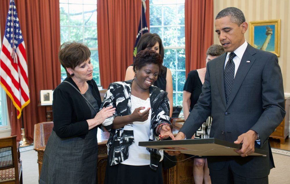 Lois Curtis in Oval Office with President Obama