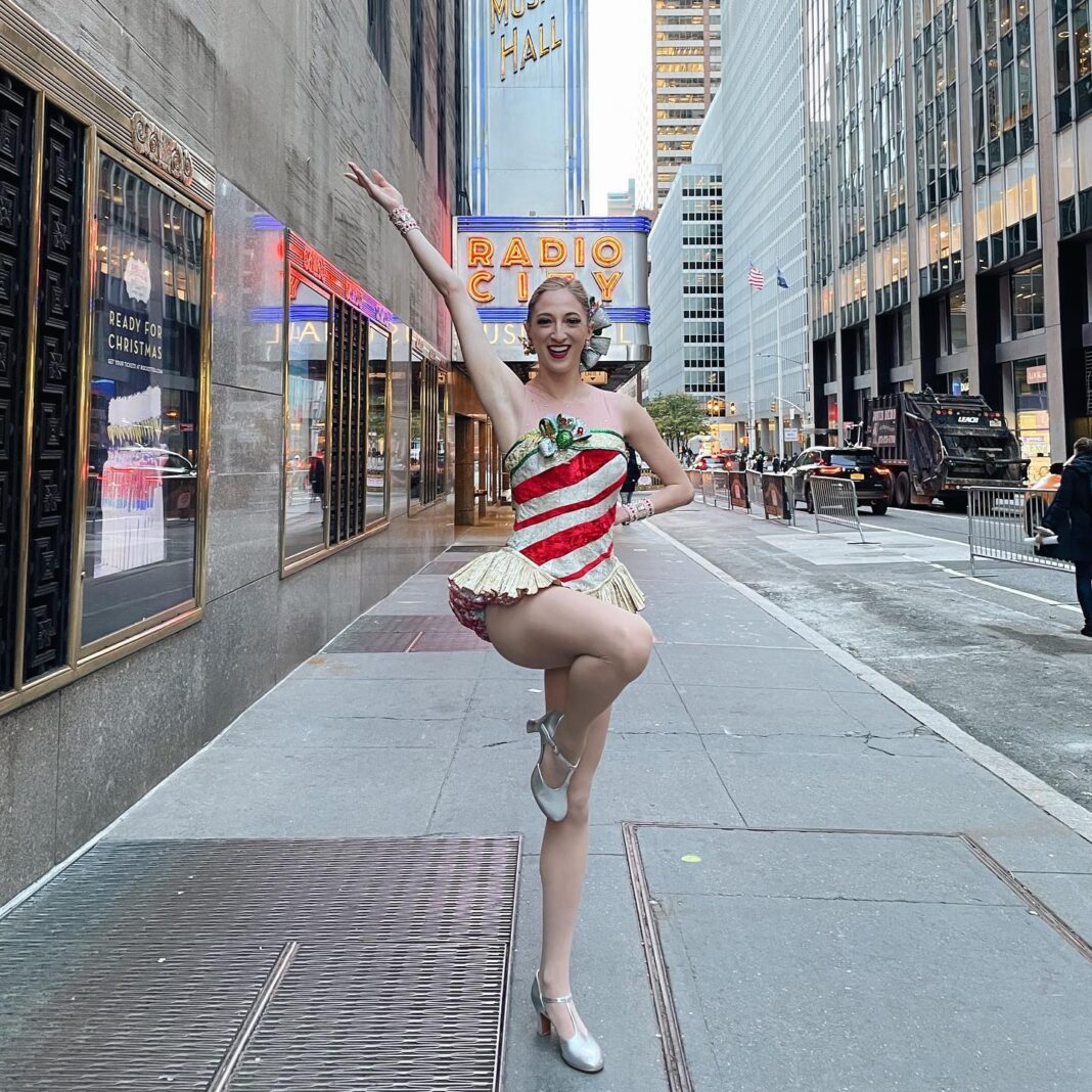 synney mesher Sydney Mesher, Radio City Rockette