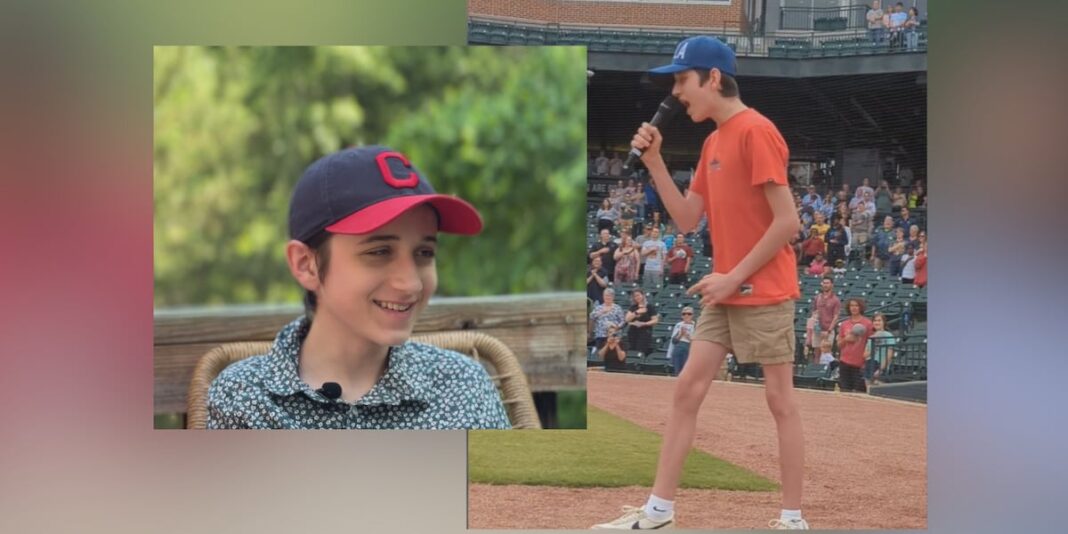 13-year-old with disability stuns audience while singing National Anthem at Minor League Baseball game 13-year-old with disability stuns audience while singing National Anthem at Minor League Baseball game