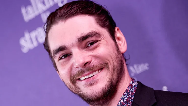 RJ Mitte, ‘Breaking Bad’ Actor and Disability Rights Advocate, Dies at 34